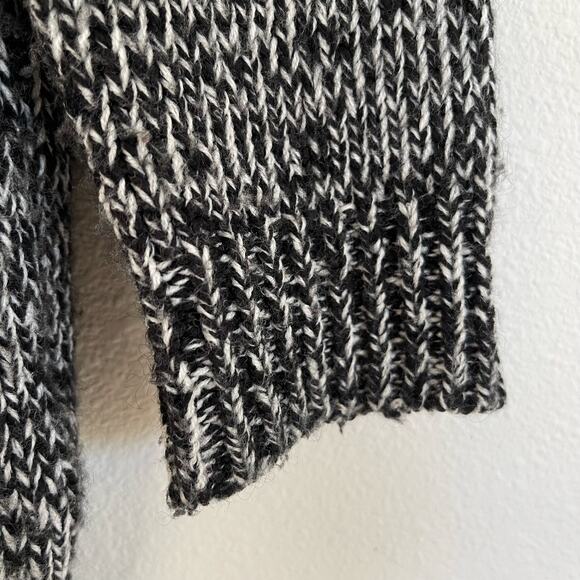 H&M Black White Knit Oversized Wool Blend Cardigan Sweater (S) - Picture 5 of 8